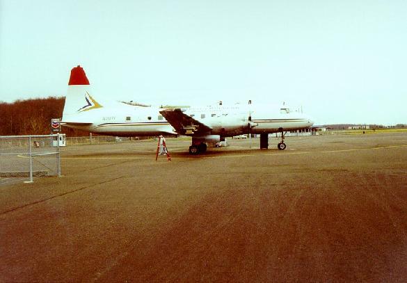 Convair-580 at Hoquiam Airport.jpg