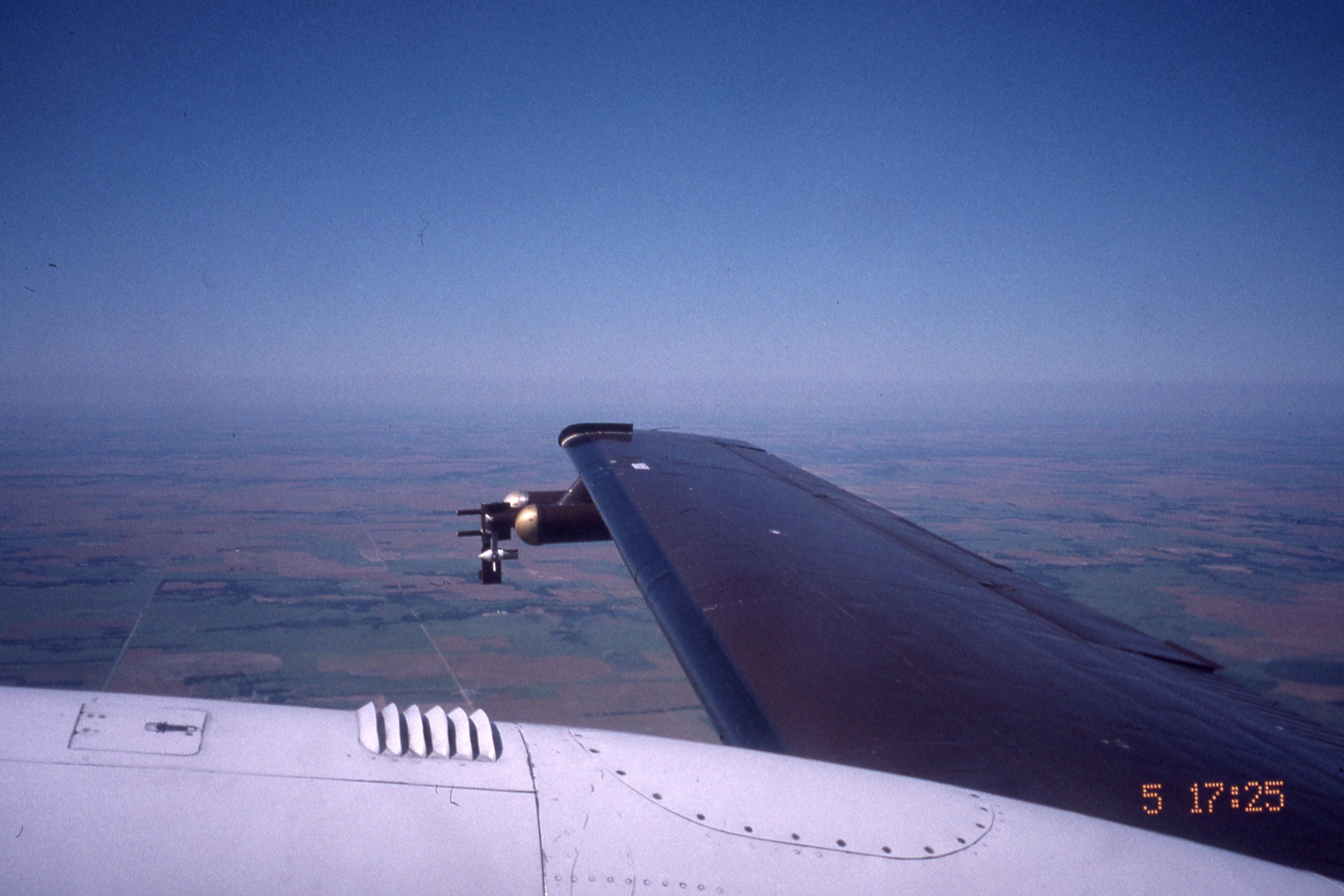 2_Slide22_CTrack_Haze+land_to_RorNorth_2135-6_img459.jpg