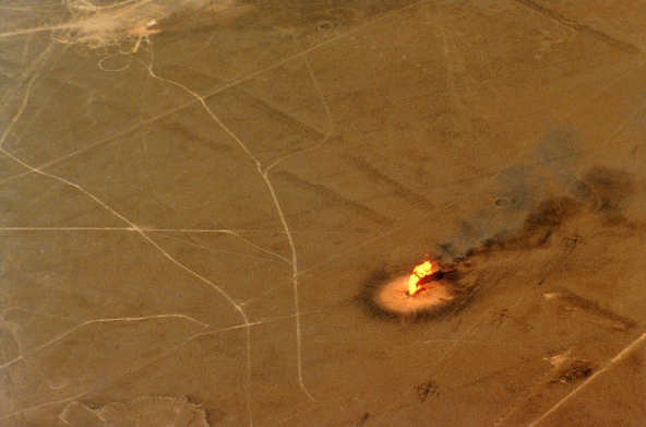 Burning Oil Fires in Kuwait (1991) Photos Courtesy of Robert Bumpas.png