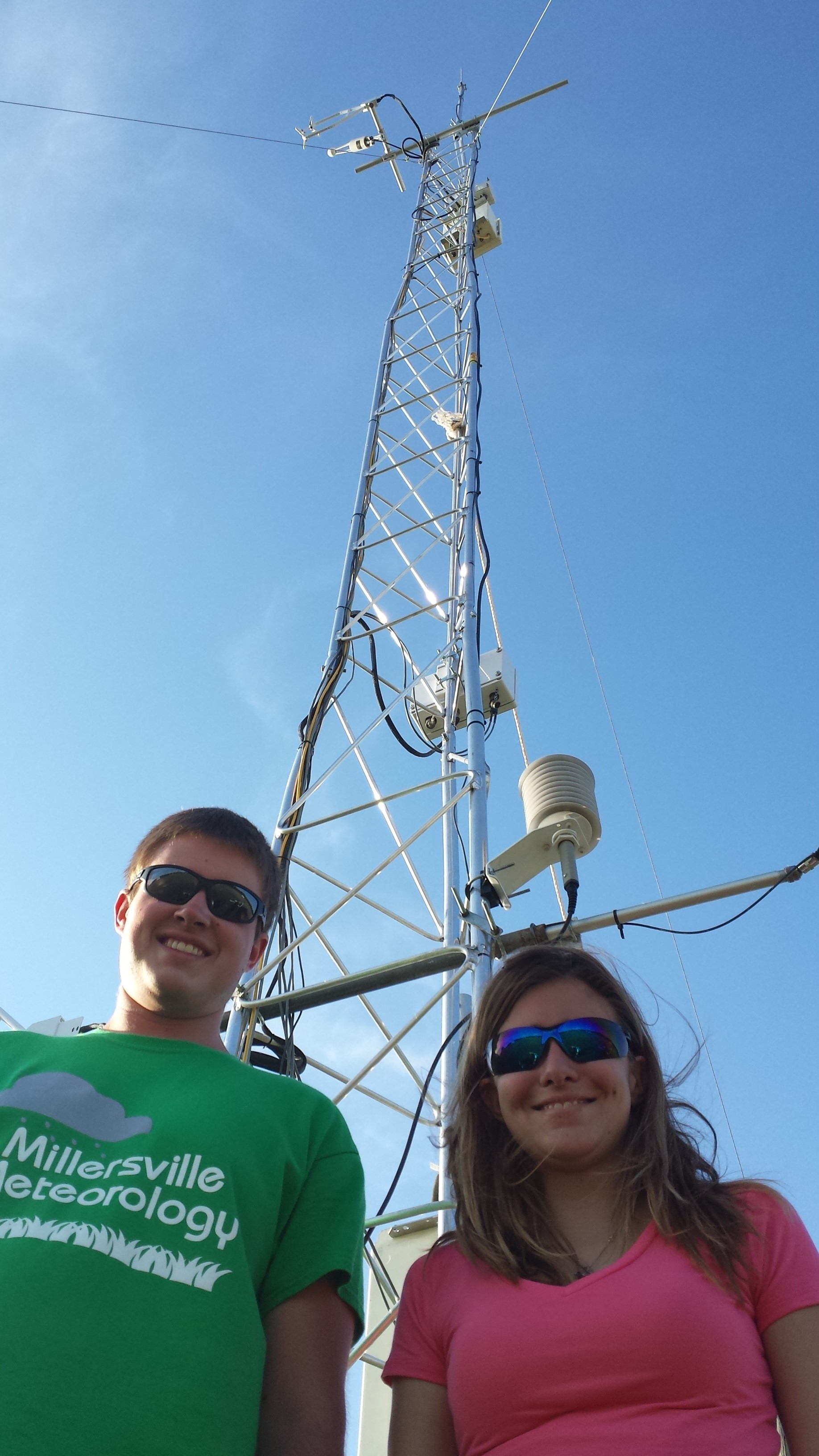 MU students and flux tower.jpg